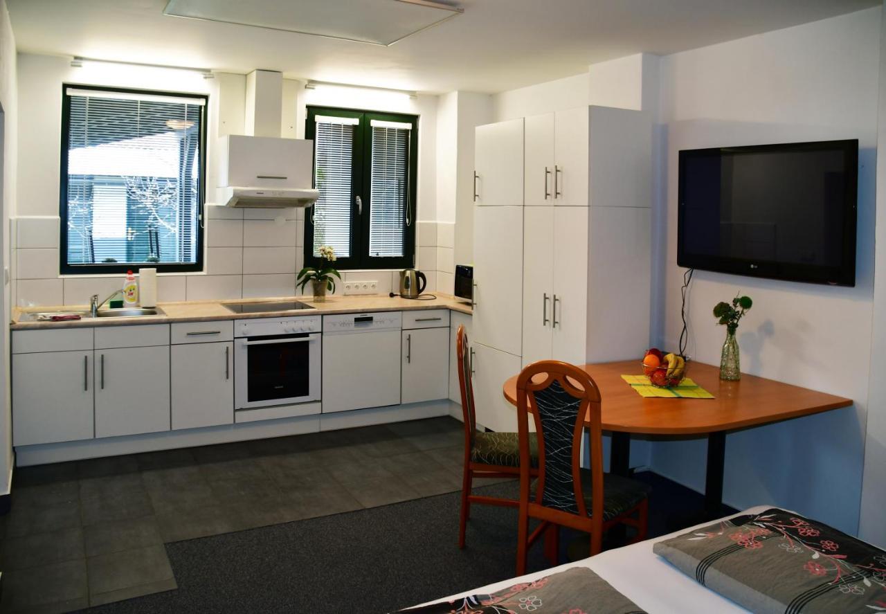 Na Utesu Appartement Jindřichův Hradec Buitenkant foto