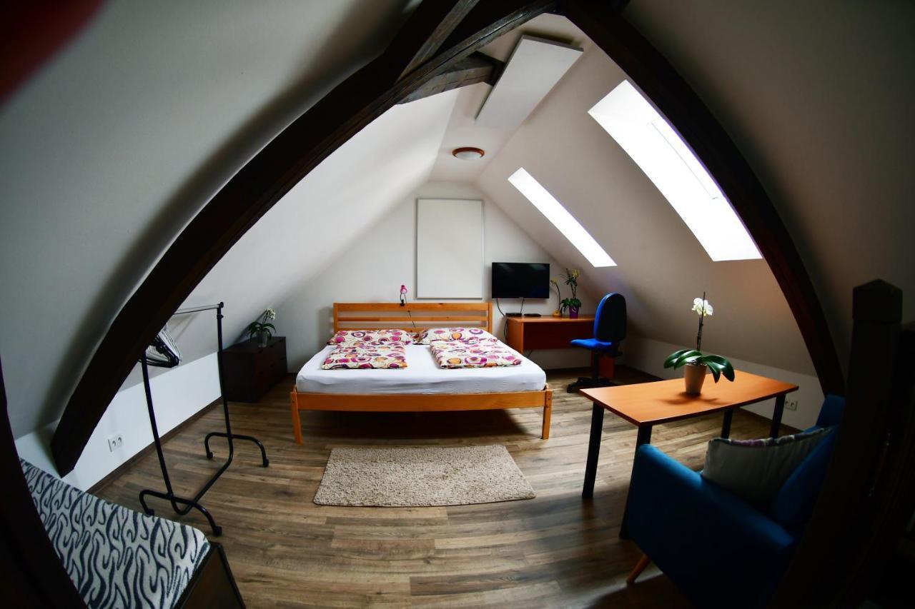 Na Utesu Appartement Jindřichův Hradec Buitenkant foto